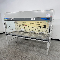 Labconco Purifier 6' Class Safety Enclosure image 1